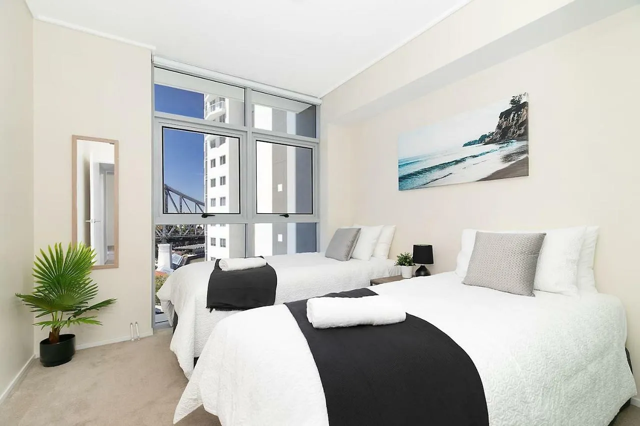 Amazing River View - 3 Bedroom Apartment - Brisbane Cbd - Netflix - Fast Wifi - Carpark Australia